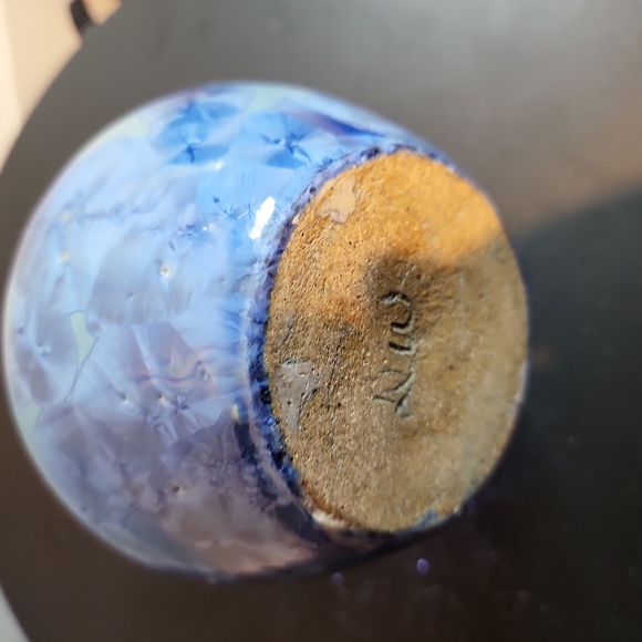 Miniature Crystalline Vase Signed DW, 4" - Picture 10 of 13